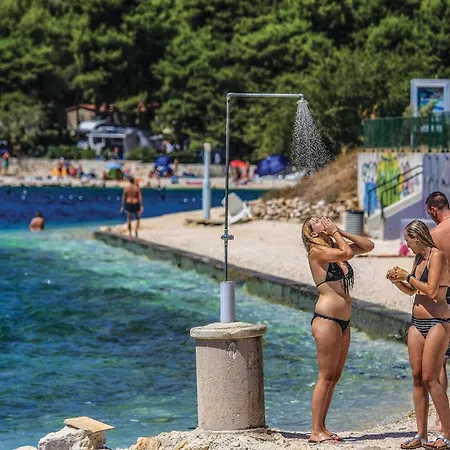 Gorgeous In Okrug Gornji * Trogir